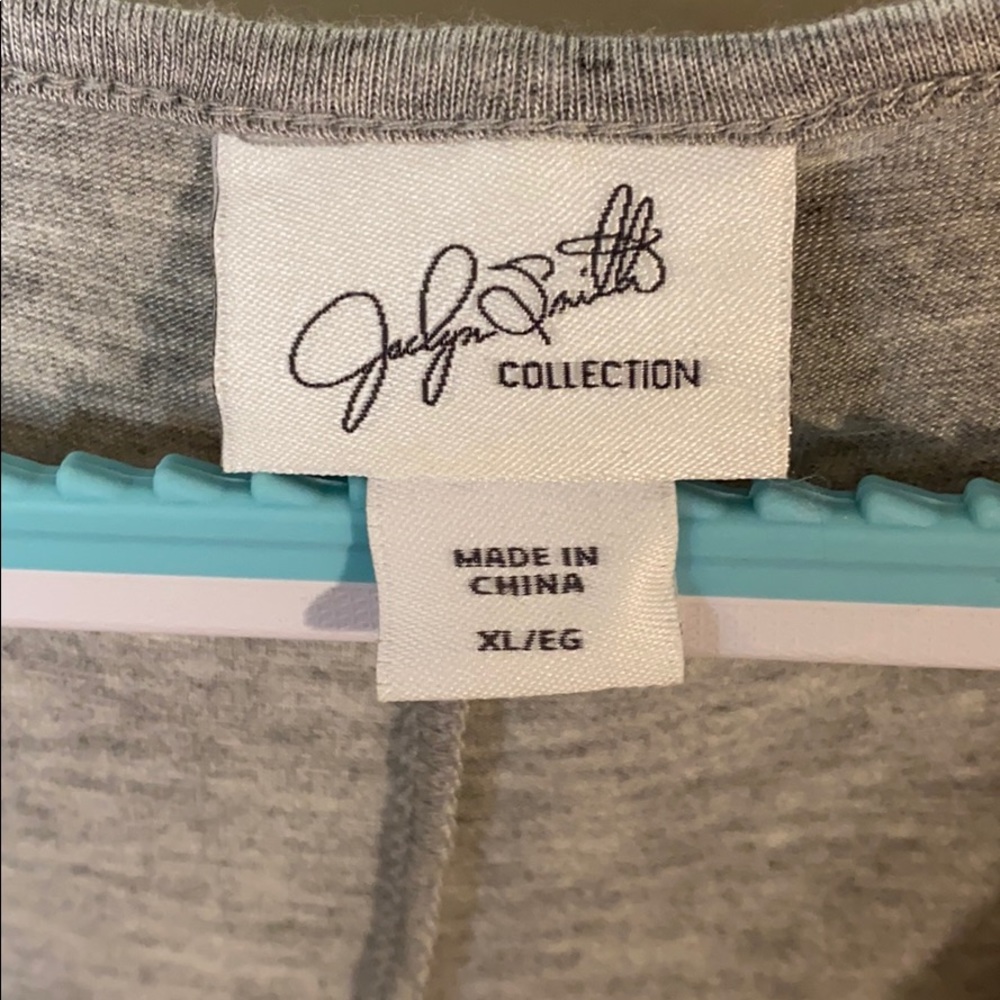 Jaclyn Smith collection Grey Top size XL - Picture 2 of 8